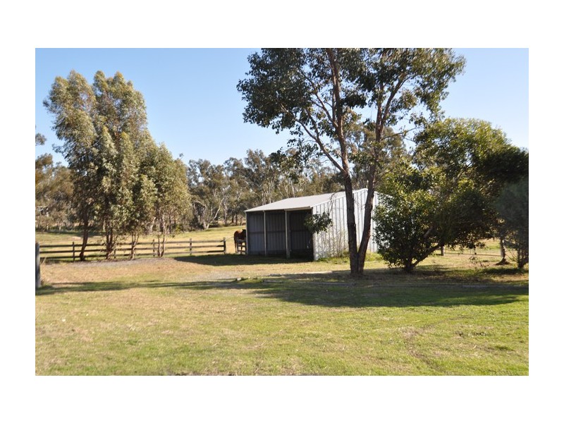 7585 Goulburn Valley Highway, Kialla VIC 3631