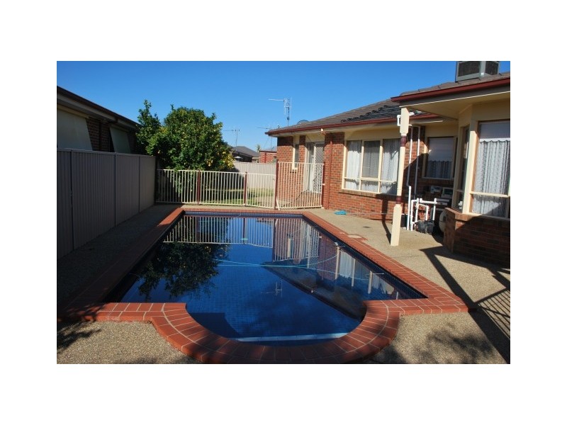95 Parkside Drive, Shepparton VIC 3630
