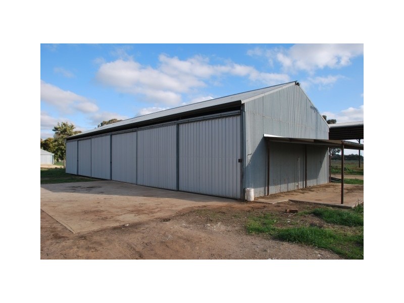 1312 & 119 Lukies Road, Naring VIC 3636