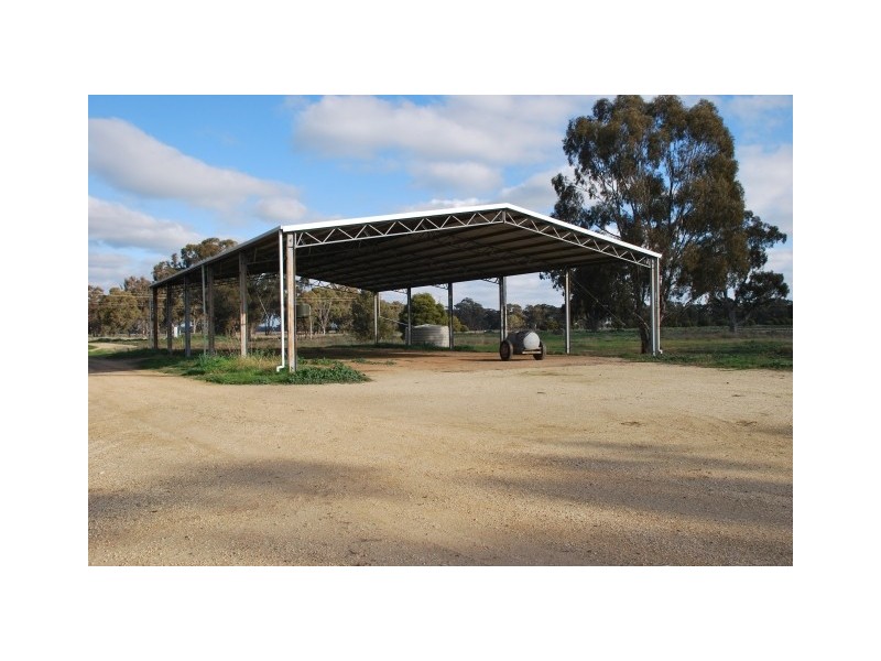 1312 & 119 Lukies Road, Naring VIC 3636
