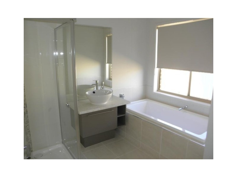 32 Cimmaron Way, Shepparton VIC 3630