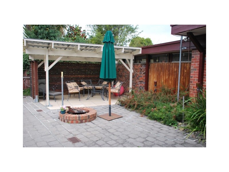 12 Furphy Avenue, Kialla VIC 3631