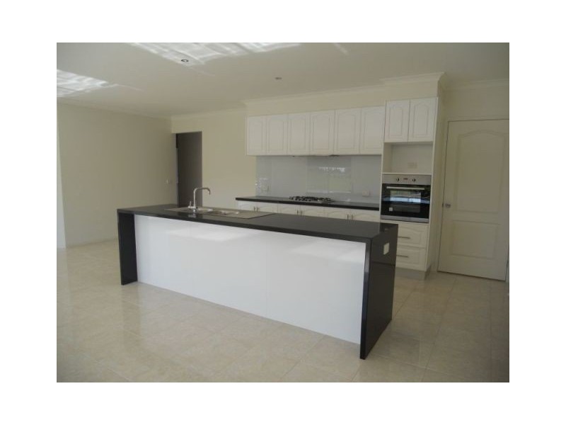 4/14 Dalmahoy Court, Shepparton VIC 3630