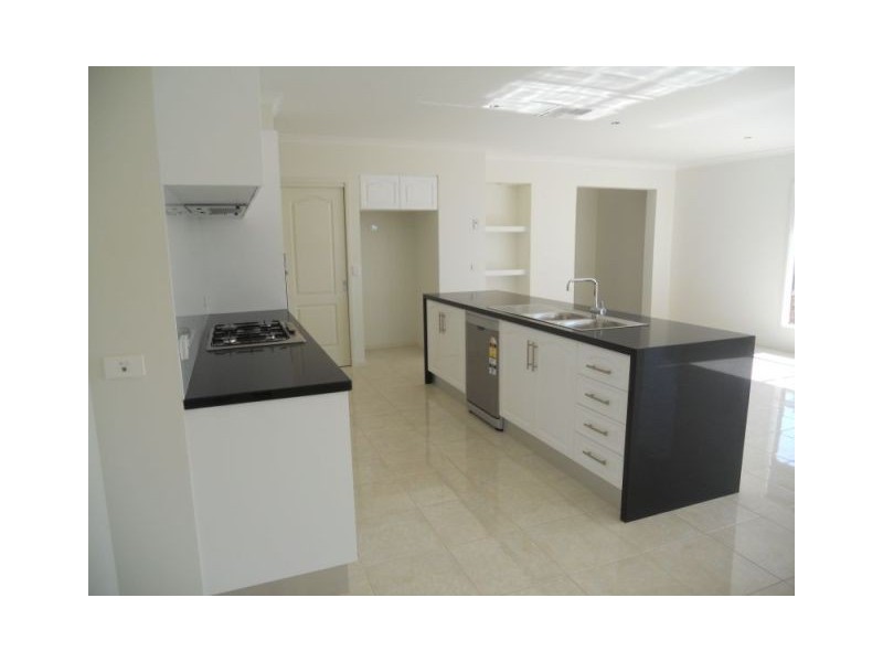 4/14 Dalmahoy Court, Shepparton VIC 3630