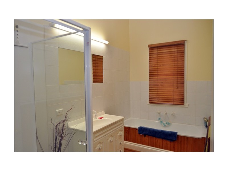 5 Somer Avenue, Shepparton VIC 3630