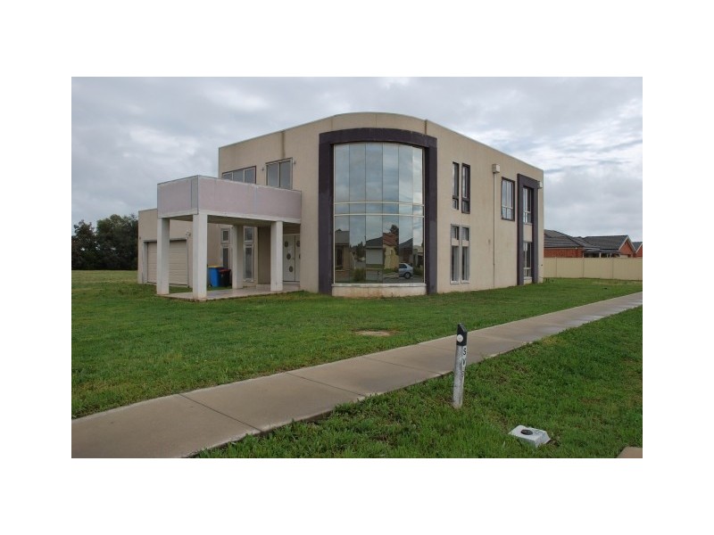 4 McLeod Place, Kialla VIC 3631