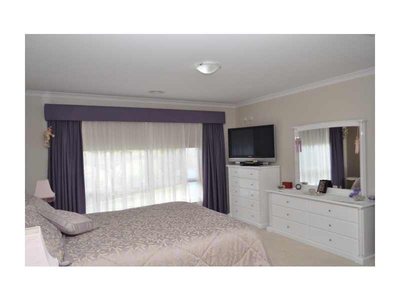 29 Banfield Avenue, Mooroopna VIC 3629