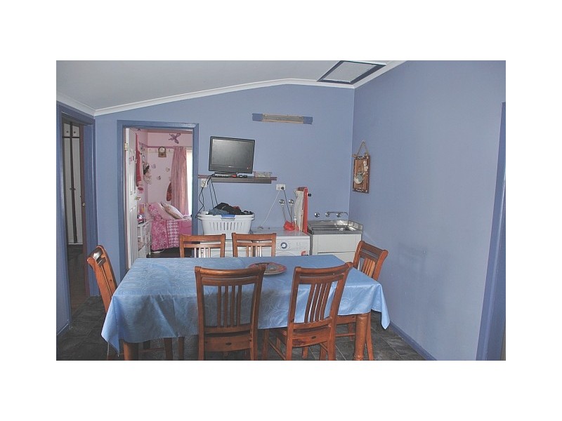 208 Balaclava Road, Shepparton VIC 3630