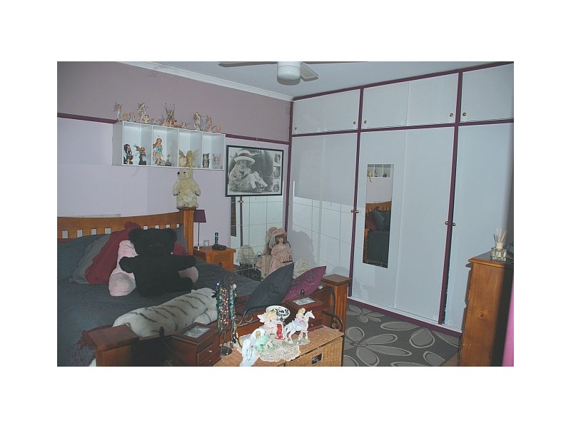 208 Balaclava Road, Shepparton VIC 3630