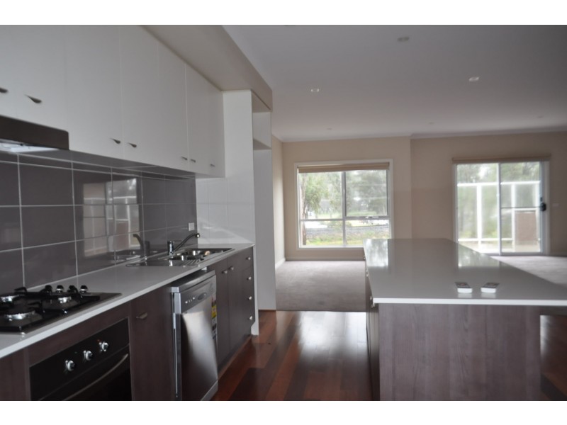 37 Salamander Terrace, Shepparton VIC 3630