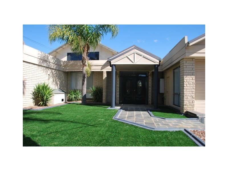 19 Furphy Avenue, Kialla VIC 3631