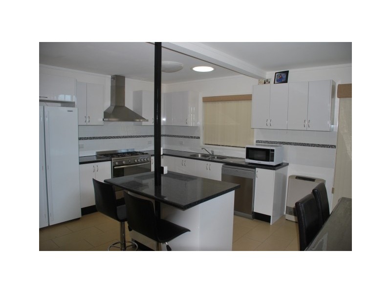 19 Furphy Avenue, Kialla VIC 3631