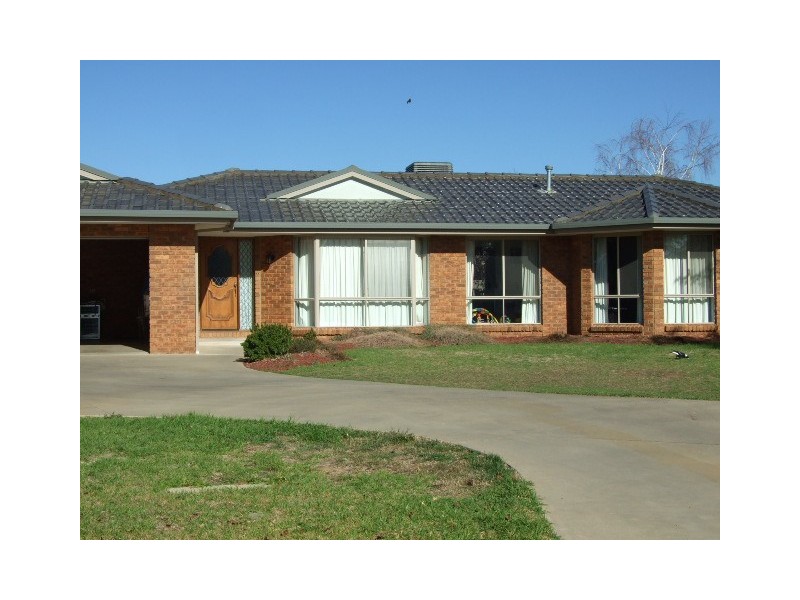 10 Eildon Court, Kialla VIC 3631