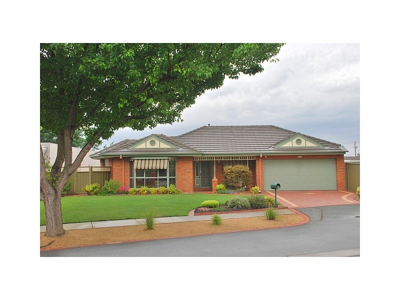 11 Woodburn Place, Shepparton VIC 3630