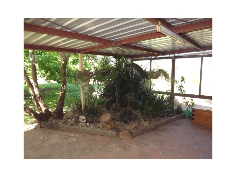 813 Fuzzard Road, Waaia VIC 3637