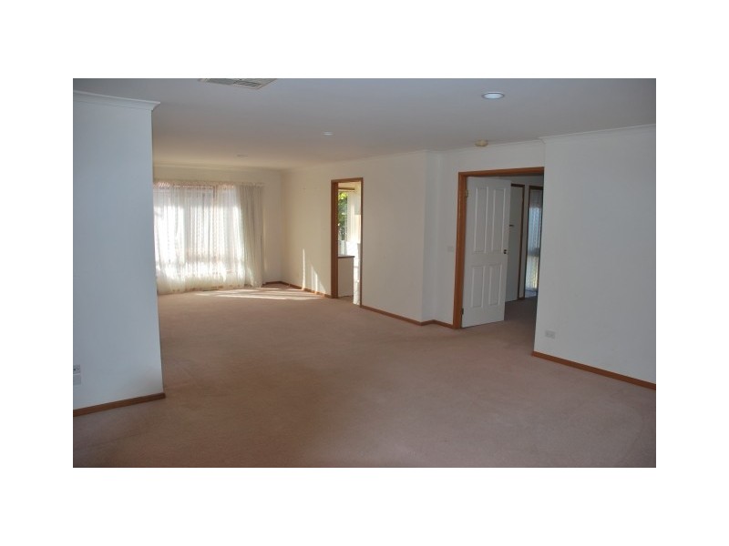 95 Parkside Drive, Shepparton VIC 3630