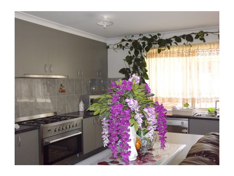 16 Mozzart Avenue, Shepparton VIC 3630