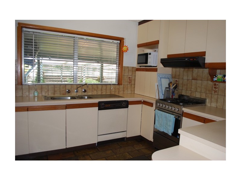 24 Emma Street, Mooroopna VIC 3629