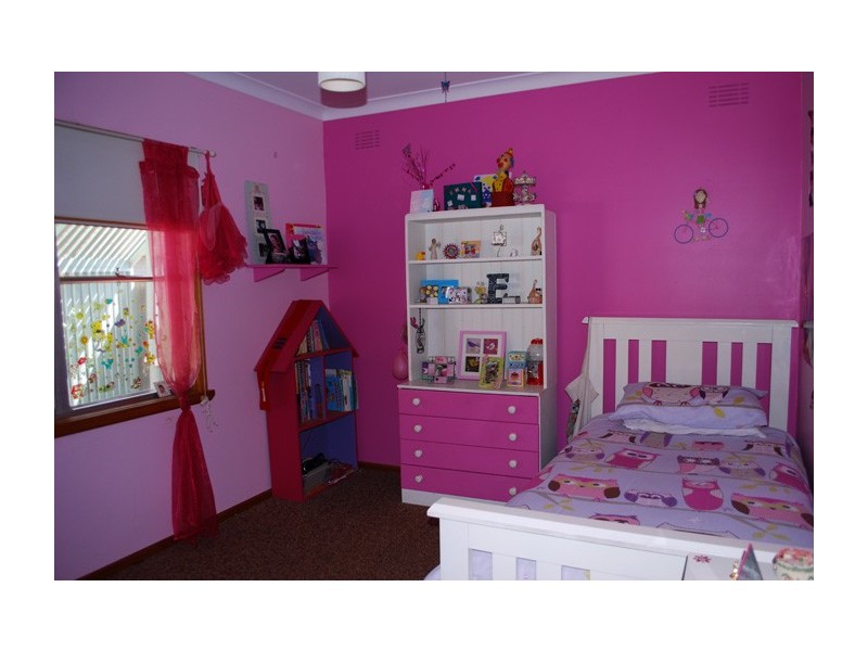 24 Emma Street, Mooroopna VIC 3629