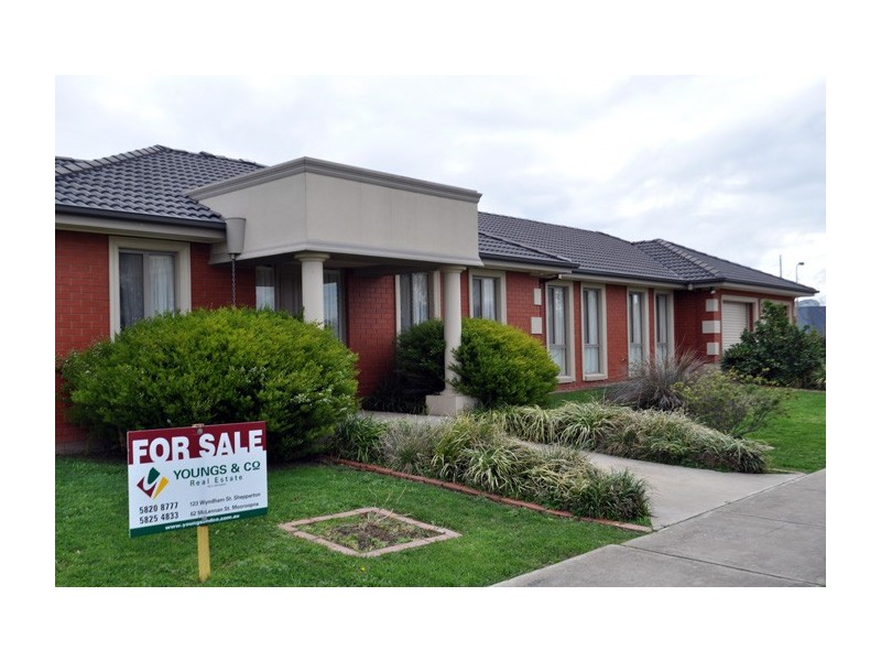 2 Brewster Court, Kialla VIC 3631