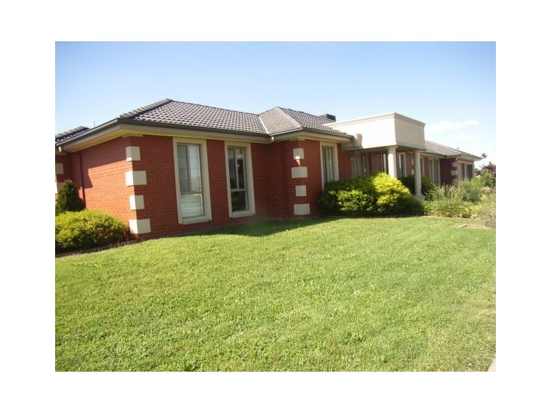 2 Brewster Court, Kialla VIC 3631