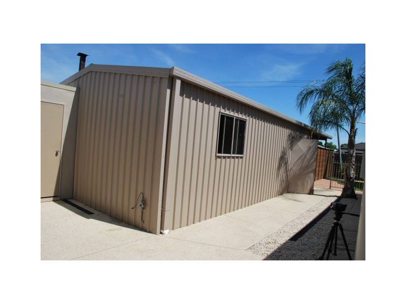 2 Pontiac Avenue, Shepparton VIC 3630