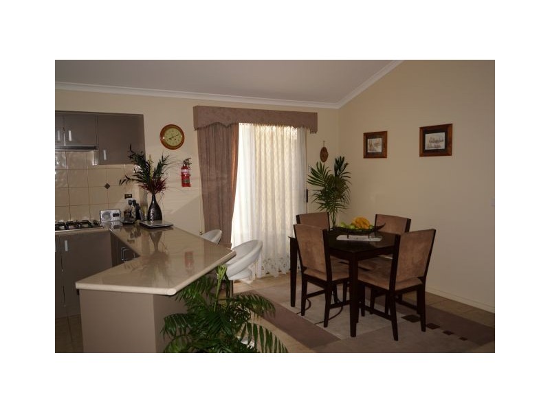 11/96-106 Elsie Jones Drive, Mooroopna VIC 3629