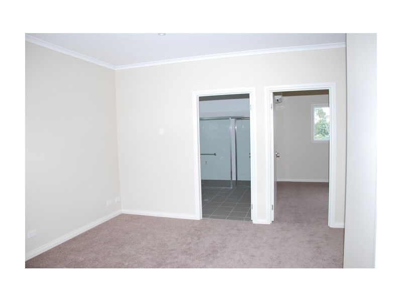 12 Salamander Terrace, Shepparton VIC 3630