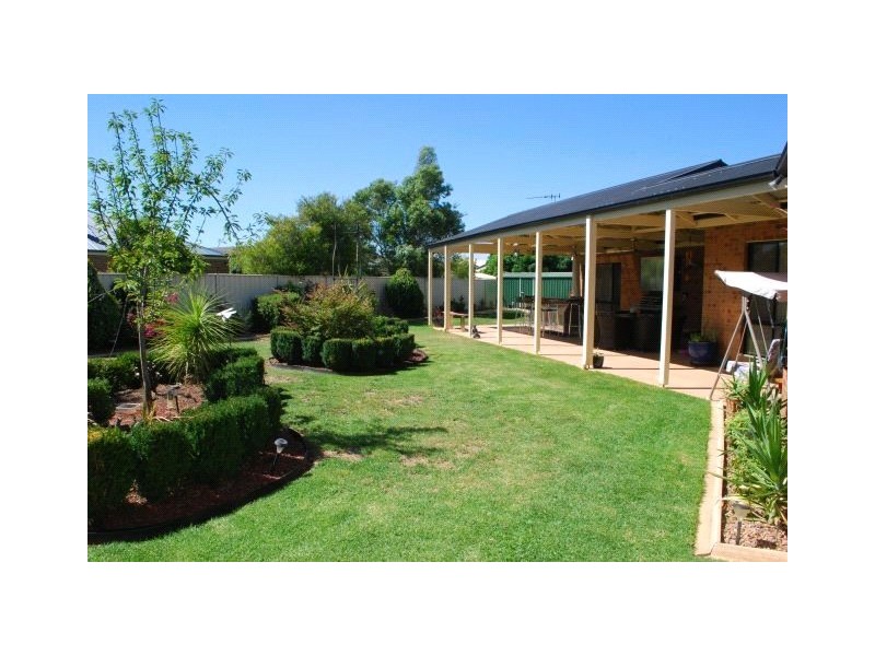 7 Sam Court, Shepparton VIC 3630