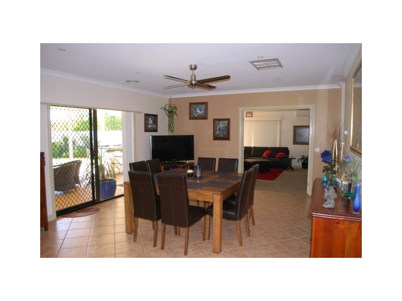 7 Sam Court, Shepparton VIC 3630