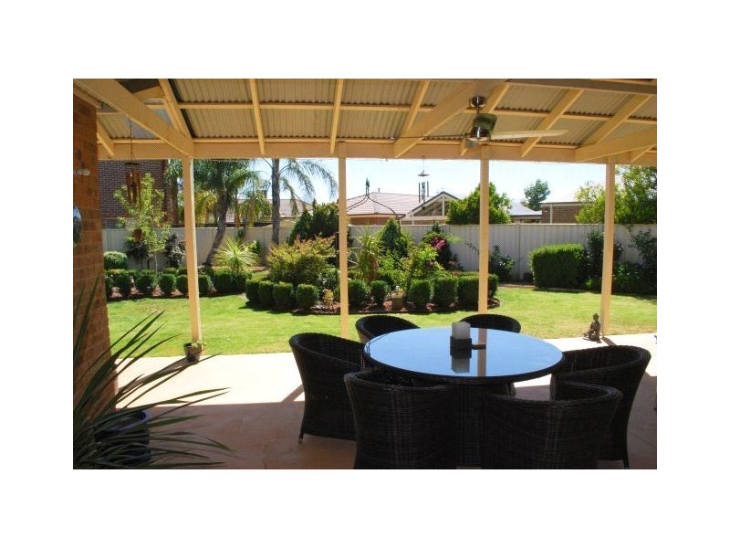 7 Sam Court, Shepparton VIC 3630