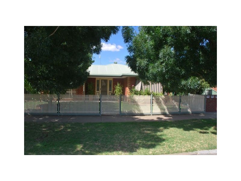 1/106 Ashenden Street, Shepparton VIC 3630