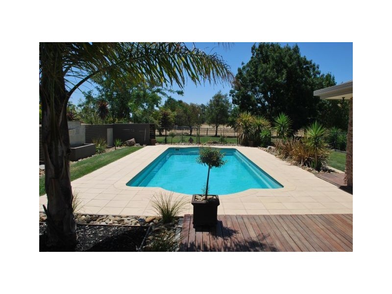 Zeerust Road, Zeerust VIC 3634