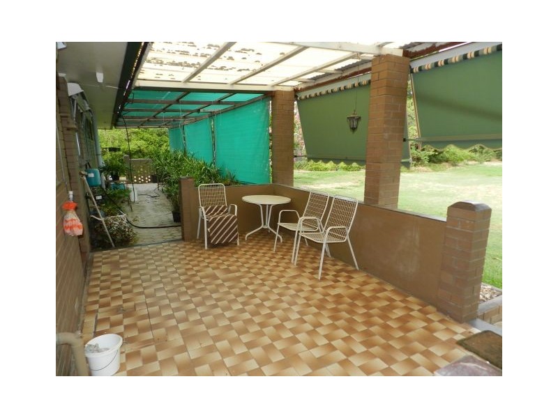 8 Service Road, Kialla West VIC 3631