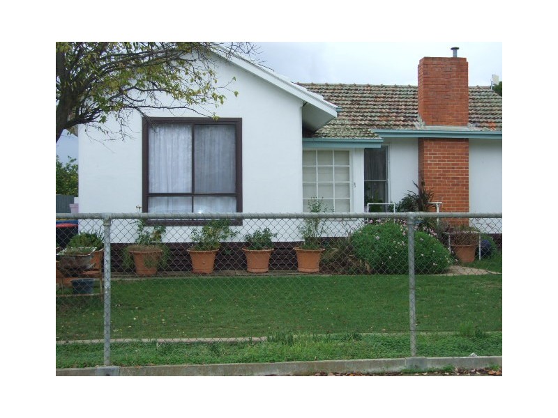 23 Malcolm Crescent, Shepparton VIC 3630