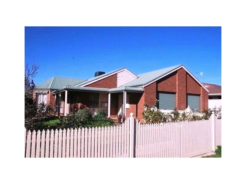 11 Fitzgerald Street, Shepparton VIC 3630