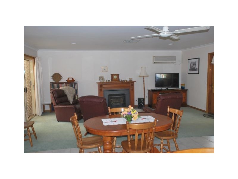 11 Fitzgerald Street, Shepparton VIC 3630