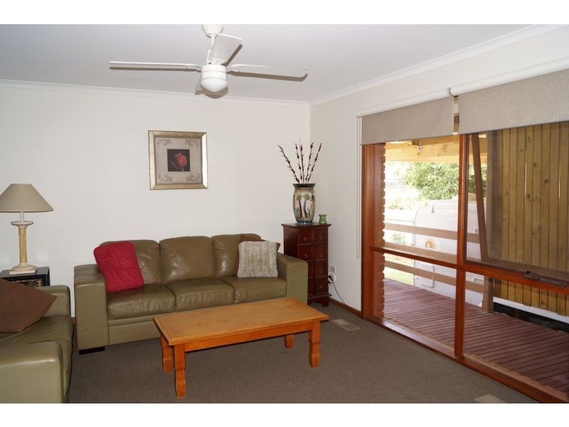 21 Baker Crescent, Mooroopna VIC 3629