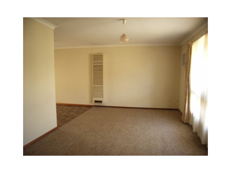 4/11 Chertsey Road, Shepparton VIC 3630