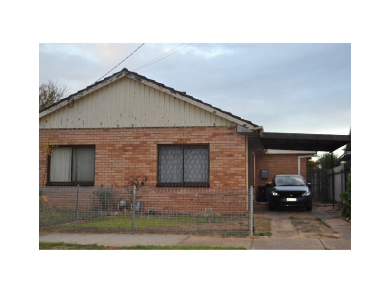27 Mckellar Crescent, Mooroopna VIC 3629
