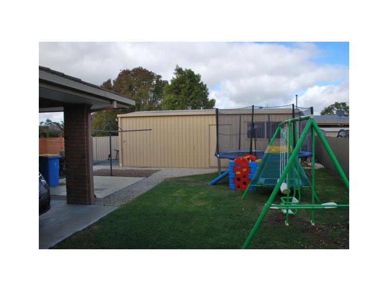 27 Orchard Circuit, Shepparton VIC 3630
