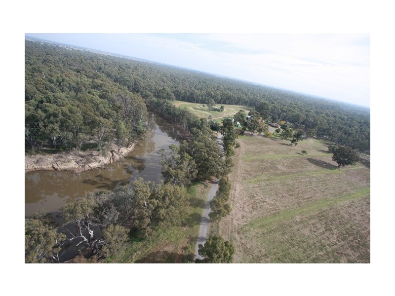 11 Edgewater Road, Kialla VIC 3631