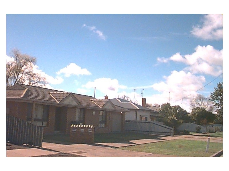 2/131 Sobraon Street, Shepparton VIC 3630