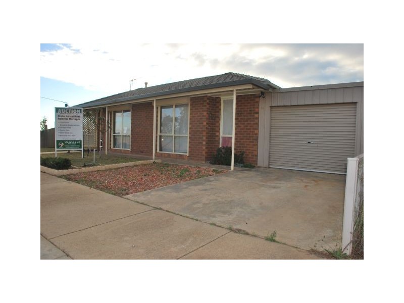 30 Jacobson Street, Mooroopna VIC 3629
