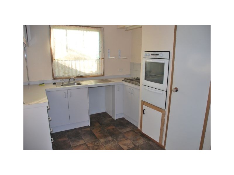 30 Jacobson Street, Mooroopna VIC 3629