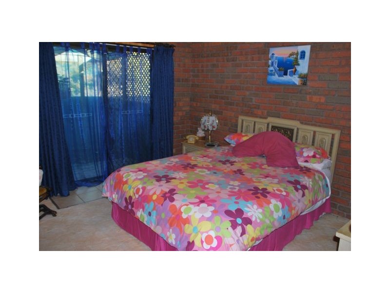 2 Holmes Court, Numurkah VIC 3636