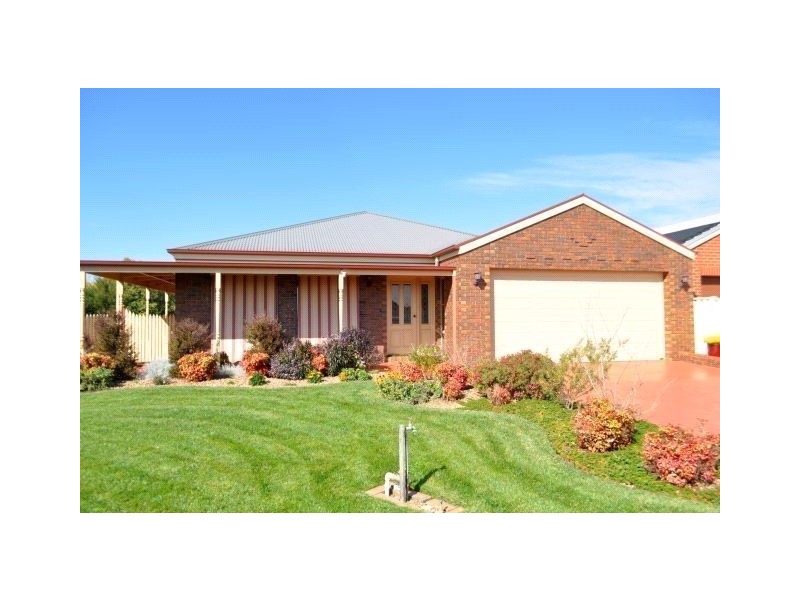 4 Lewis Court, Mooroopna VIC 3629