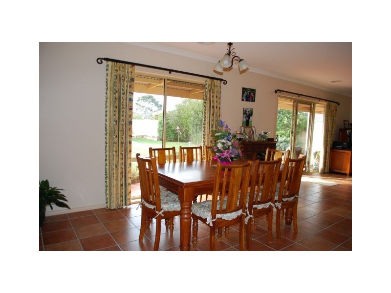 4 Lewis Court, Mooroopna VIC 3629