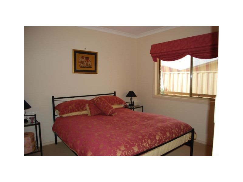 4 Lewis Court, Mooroopna VIC 3629