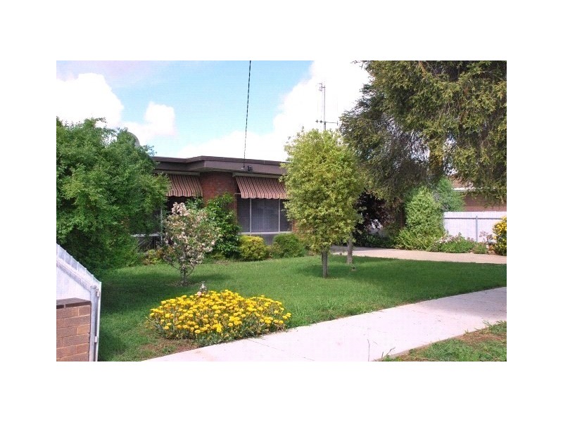 42 Glenlyon Avenue, Shepparton VIC 3630